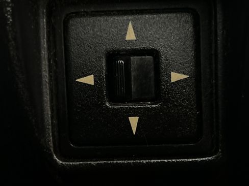 Used 2002 MAZDA MX-5 Miata LS image 77