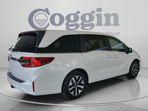 Used 2026 Honda Odyssey EX-L image 5
