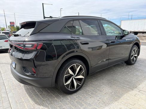 Certified 2023 Volkswagen ID.4 Pro S AWD/4WD image 7