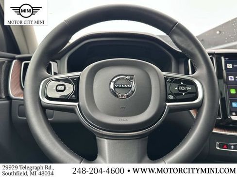 Used 2023 Volvo XC60 B6 Ultimate w/ Climate Package AWD/4WD image 24