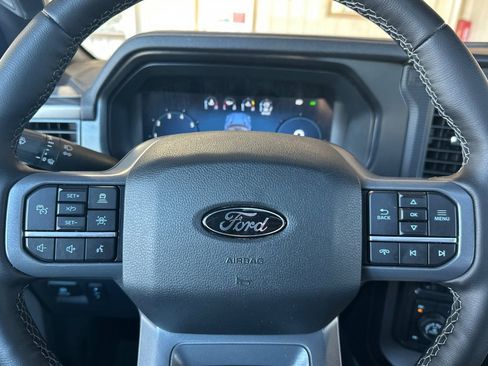 Used 2025 Ford F150 Lariat w/ Equipment Group 502A High AWD/4WD image 22