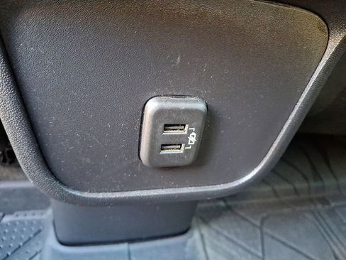 Certified 2024 Chevrolet Equinox LS w/ LS Convenience Package FWD image 11