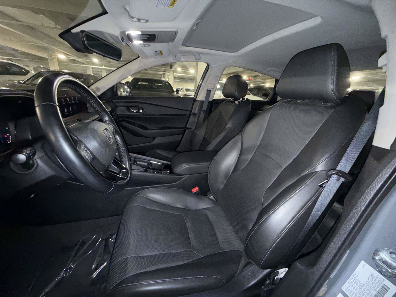 Used 2023 Honda Accord EX-L image 2