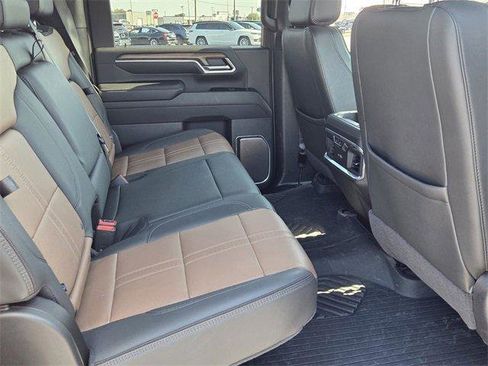 Certified 2025 Chevrolet Silverado 3500 High Country w/ Technology Package image 14