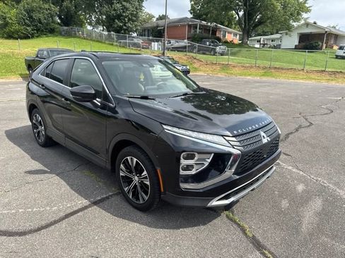 Used 2022 Mitsubishi Eclipse Cross SE FWD image 2