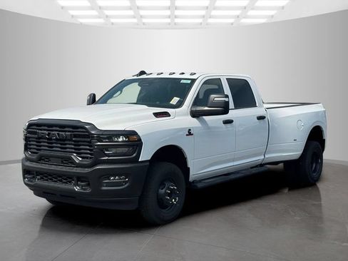 New 2026 RAM 3500 Tradesman AWD/4WD image 3