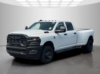 New 2026 RAM 3500 Tradesman AWD/4WD video 3