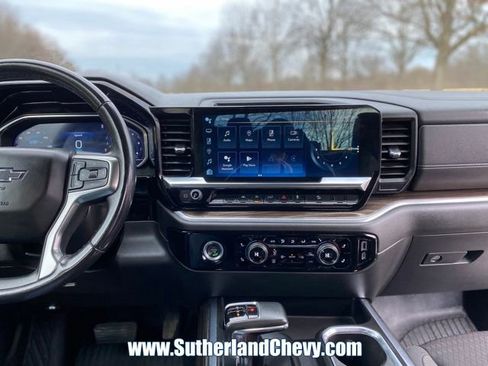 Used 2023 Chevrolet Silverado 1500 RST AWD/4WD image 28