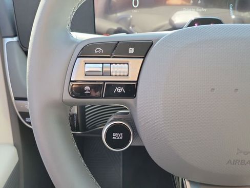 New 2026 Hyundai Ioniq 5 SE image 5