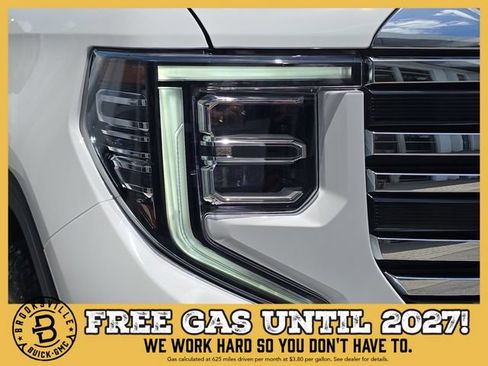 New 2026 GMC Sierra 1500 SLT w/ SLT Premium Plus Package AWD/4WD image 10