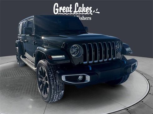 Used 2022 Jeep Wrangler Unlimited Sahara 4xe image 7