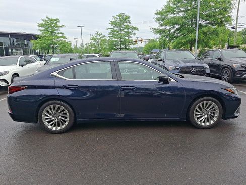 Used 2020 Lexus ES 350 Ultra Luxury w/ Accessory Package FWD image 7