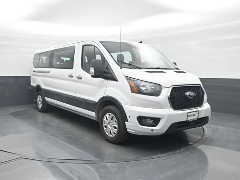 Used 2024 Ford Transit 350 XLT RWD image 8