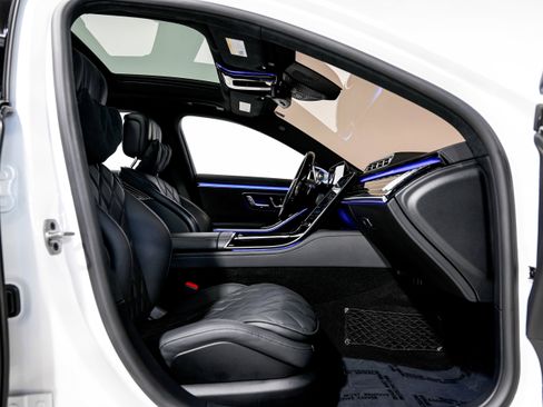 Used 2023 Mercedes-Benz S 580 4MATIC Sedan image 27