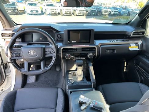 New 2026 Toyota Tacoma SR5 RWD image 18