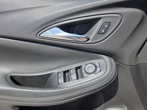 Used 2023 Buick Encore GX Preferred FWD image 21