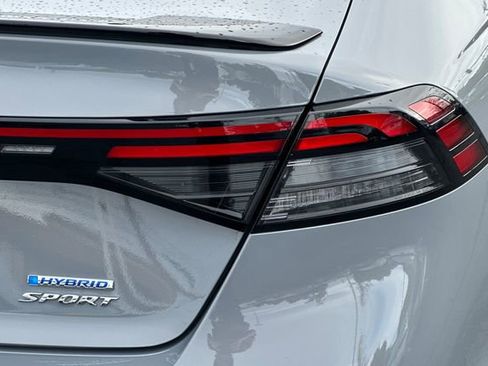 Used 2024 Honda Accord Sport image 32