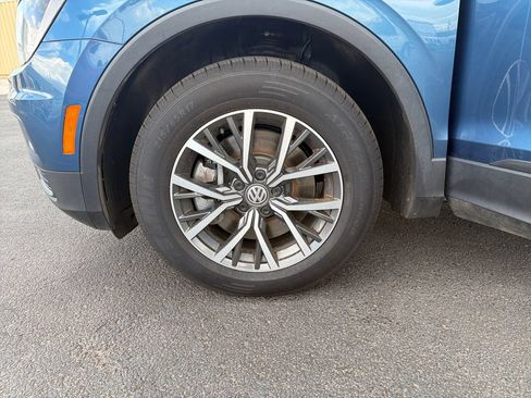 Used 2019 Volkswagen Tiguan SE AWD/4WD image 26