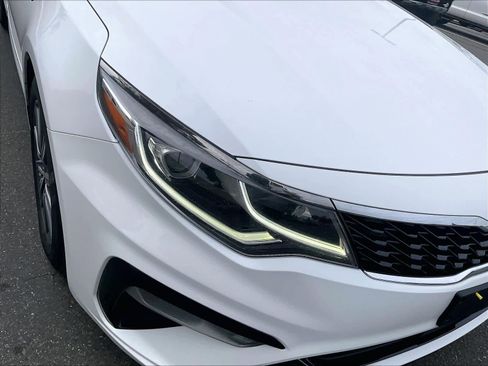 Used 2019 Kia Optima EX w/ EX Premium Package image 28