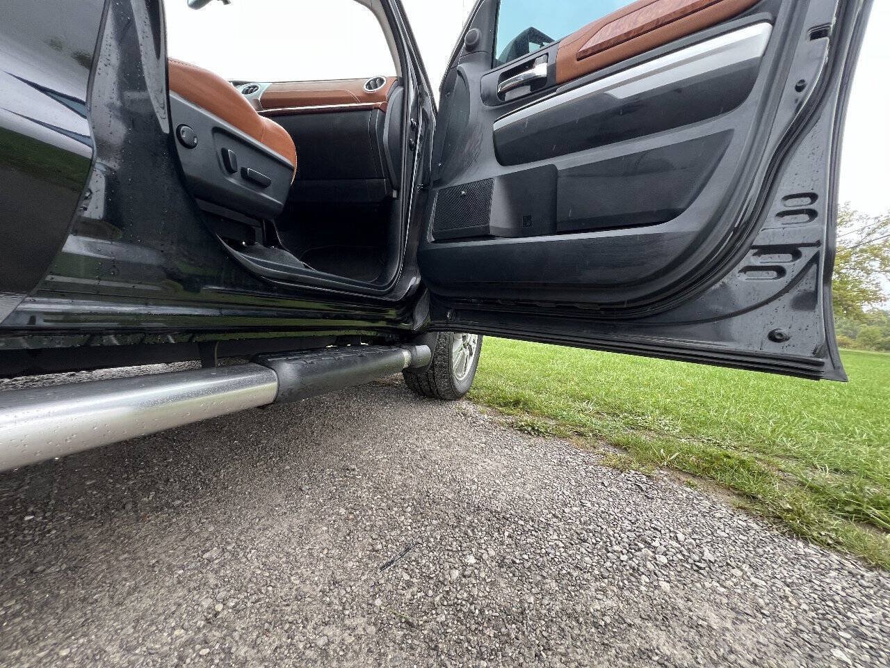Used 2014 Toyota Tundra 1794 Edition AWD/4WD image 19