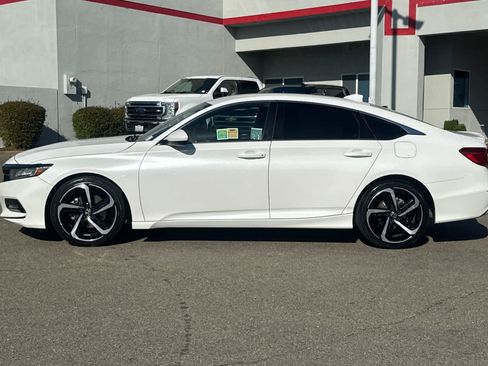 Used 2020 Honda Accord Sport image 9