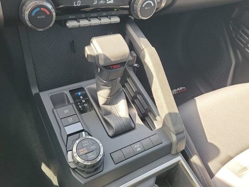 New 2026 Toyota Tacoma TRD Off-Road AWD/4WD image 18