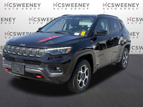 Used 2022 Jeep Compass Trailhawk w/ Trailhawk Elite Group image 1