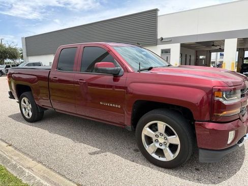Used 2017 Chevrolet Silverado 1500 LT w/ All Star Edition AWD/4WD image 1