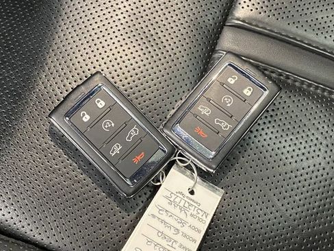 Used 2022 Jeep Grand Wagoneer Series II image 33