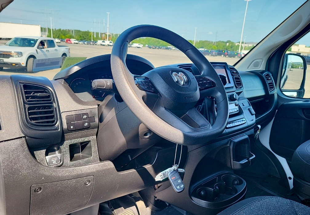 Used 2025 RAM ProMaster 2500 w/ U-Haul Equipment Group FWD image 3
