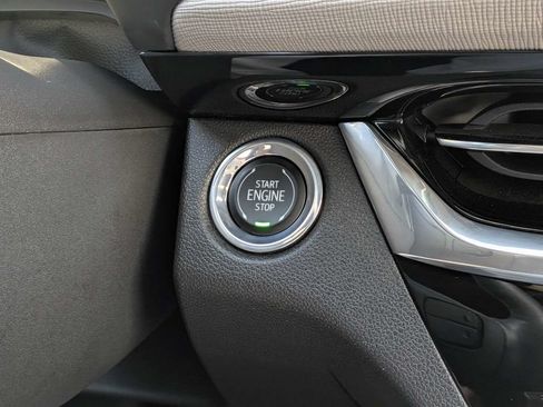 Used 2025 Buick Envista Avenir FWD image 28