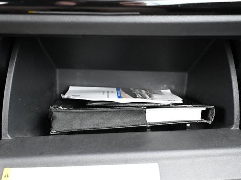 Used 2013 Volkswagen Beetle 2.5 50's Edition image 24