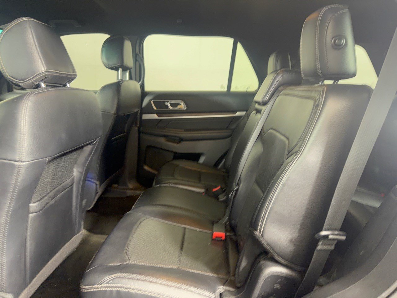 Used 2016 Ford Explorer Limited AWD/4WD image 25