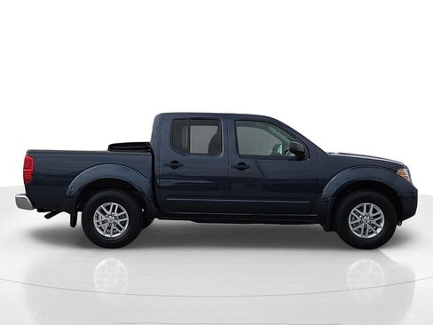 Used 2021 Nissan Frontier SV w/ SV Utility Package image 6