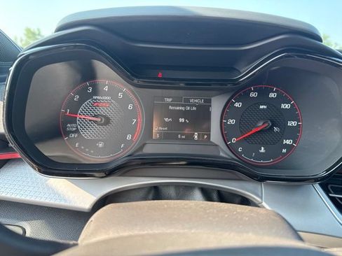New 2026 Chevrolet Trax RS w/ Sunroof Package FWD image 23