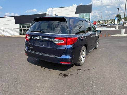 Used 2018 Honda Odyssey EX image 8