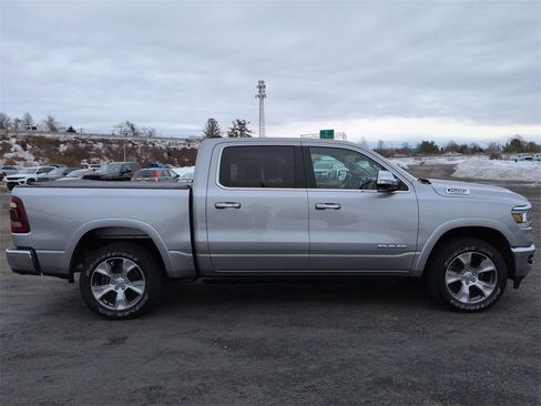 Used 2022 RAM 1500 Laramie image 2