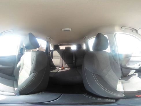 Used 2025 Nissan Rogue SV image 45