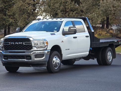 Used 2024 RAM 3500 SLT w/ Quick Order Package 2YG SLT image 9