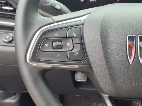 Used 2025 Buick Envista Preferred w/ Convenience I Package FWD image 18