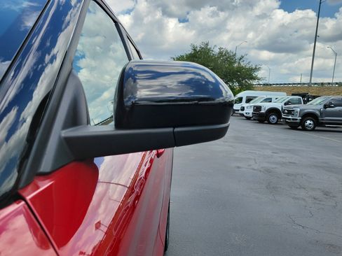 Certified 2024 Ford Explorer ST-Line w/ Class IV Trailer Tow Package RWD image 4