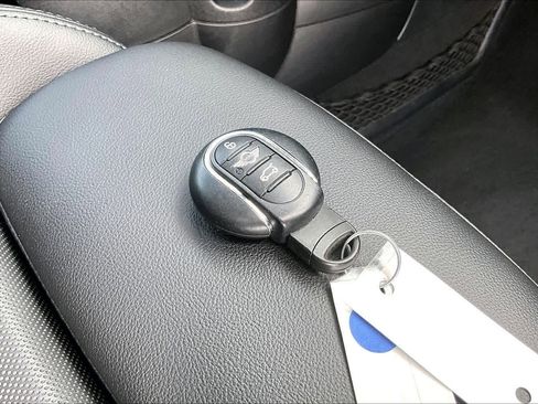 Used 2018 MINI Cooper S FWD image 14