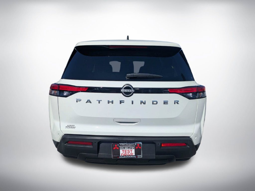 Used 2023 Nissan Pathfinder S FWD image 4