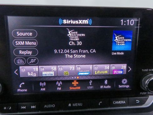 Certified 2021 Nissan Rogue SV w/ Premium Package image 28