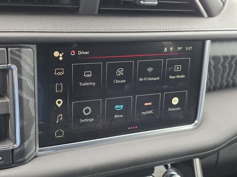 Used 2024 GMC Yukon XL Denali w/ Advanced Technology Package AWD/4WD image 33