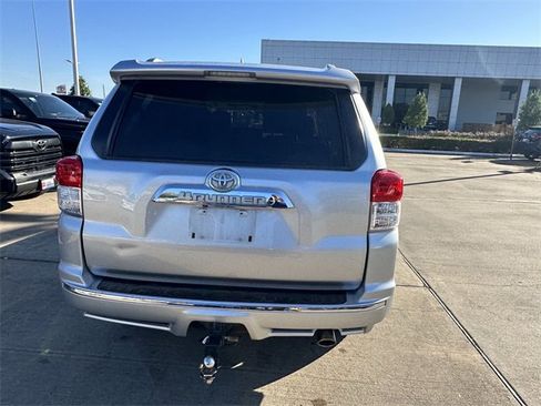 Used 2011 Toyota 4Runner Limited image 5