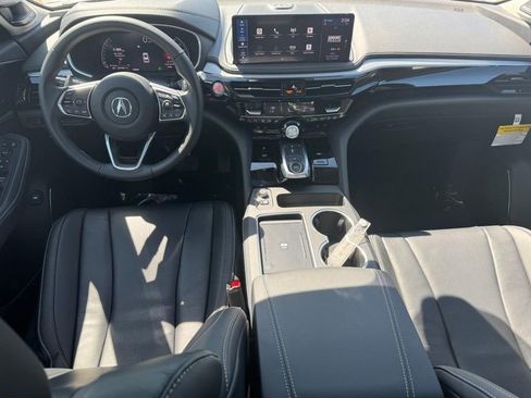 Certified 2026 Acura MDX FWD w/ Technology Package image 13
