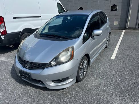 Used 2013 Honda Fit Sport image 5