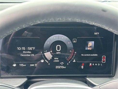 Used 2025 GMC Terrain Elevation image 29