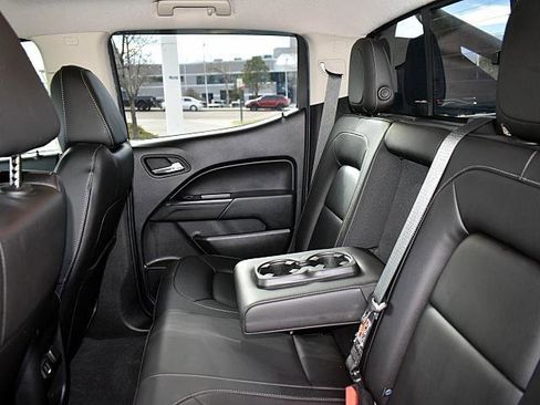 Used 2019 Chevrolet Colorado ZR2 w/ ZR2 Dusk Special Edition image 15